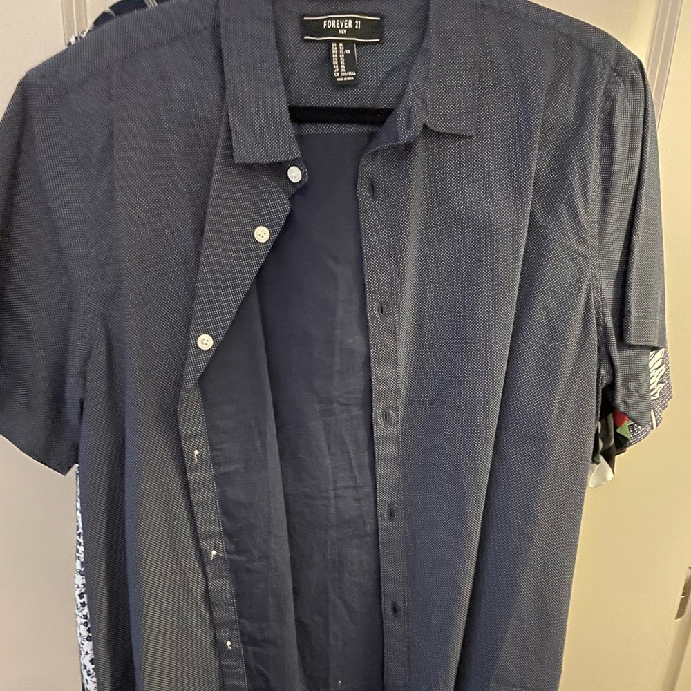 Forever 21 Men’s Button Down shirt